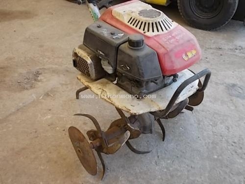 เครื่องพรวนดิน  HONDA   F200 รหัสสินค้า : 80802928 Line ID: nihonmono  หรือเพิ่มเติมไดที่ www.nihonmono.com