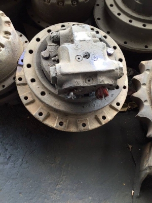 ตัวเดิน EX200-1 ราคา 65,000 บาท เก่าในสภาพดีแน่น มีการรับประกันค่ะ ตัวเดิน EX200-1 ราคา 65,000 บาท เก่าในสภาพดีแน่น มีการรับประกันค่ะ