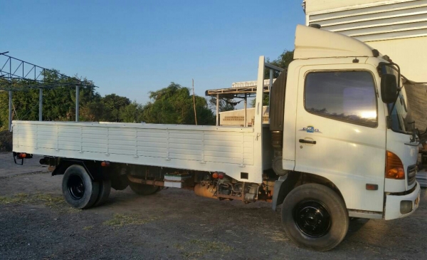 หกล้อ ฮีโน่ FC4J165 ปี48ช่วงยาว 5.50ม สภาพดีสวยบางเดิมพร้อมใช้ ทะเบียนพร้อมโอน