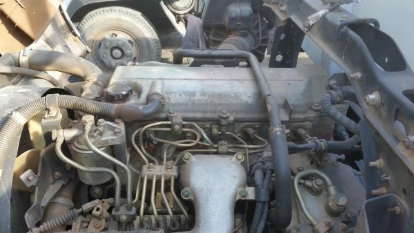 หกล้อ ฮีโน่ FC4J165 ปี48ช่วงยาว 5.50ม สภาพดีสวยบางเดิมพร้อมใช้ ทะเบียนพร้อมโอน