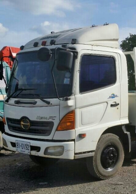 หกล้อ ฮีโน่ FC4J165 ปี48ช่วงยาว 5.50ม สภาพดีสวยบางเดิมพร้อมใช้ ทะเบียนพร้อมโอน