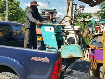เครื่องตัดคอนกรีตส่งไปนครปฐม ครับ ขอบคุณลูกค้ามากครับ สนใจเยี่ยมชมได้ที่ tractor-backhoe ครับ