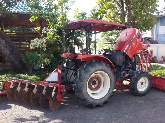 ยันร์ม่า EF393T 4 WD  2 เพลา ใบมีดดันหน้า ผาน 6 CMT รถไร่เดิมๆแน่นๆ รถ 1 ปี 7 เดือน