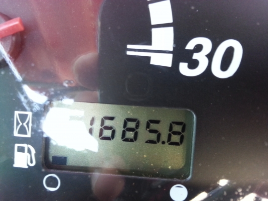 ยันร์ม่า EF393T 4 WD  2 เพลา ใบมีดดันหน้า ผาน 6 CMT รถไร่เดิมๆแน่นๆ รถ 1 ปี 7 เดือน