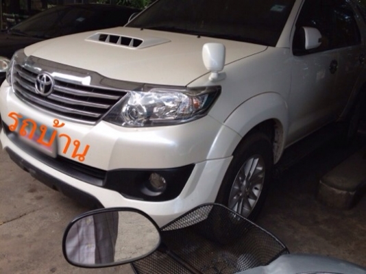 ขายด่วน รถฟอร์จูนเนอร์  ปี56  สภาพดีมาก  พร้อมใช้งาน