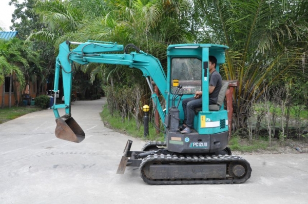 ขายแบคโฮ KOMATSU PC12uuครบๆ สวยเดิมจากญี่ปุ่น ทำงานสมบูรณ์ทุกระบบ รับรองไม่ผิดหวัง 159,000 เท่านั้น!!