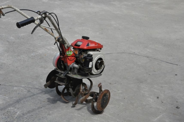 ขายรถพรวนดิิินmitsubishi สภาพเดิมๆจากญี่ปุ่นยังไม่เคยใช้งานในไทย 6900เท่านั้น