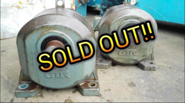====== SOLD OUT!! ====== มอเตอร์เกียร์ GTR Made in Japan 3 HP. 380V. ทด 1:30 ความเร็วรอบ 50 RPM. มี 2 ตัว วิ่งเงียบ พร้อมใช้!!