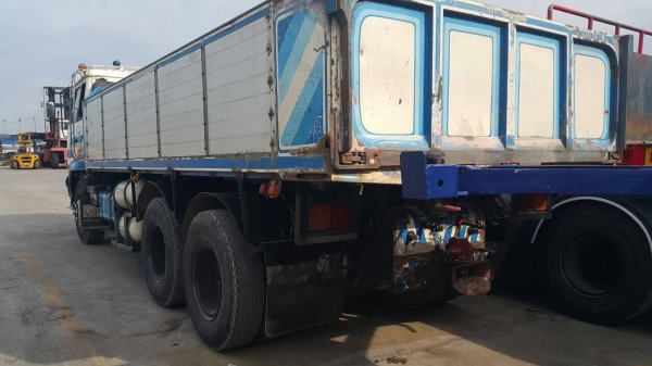 ขาย10ลัอดั้ม320แรงห้างแทัสวยๆมี2คัน