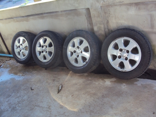 ขายล้อแม็ก โตโยต้า อะแวนซ่า