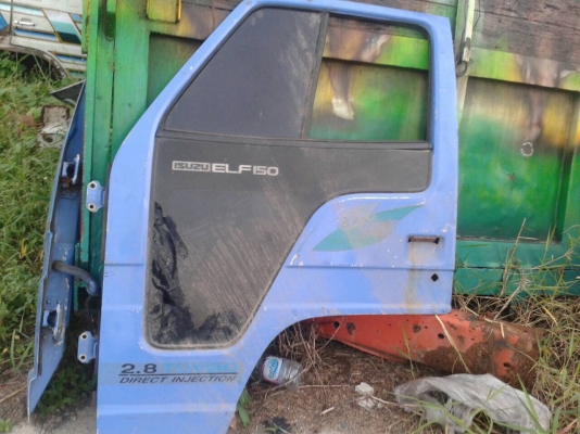 NPR 115 แถมประตูงามๆ 1 คู่ มาแล้วครับ NPR 115 แถมประตูงามๆ 1 คู่ มาแล้วครับ