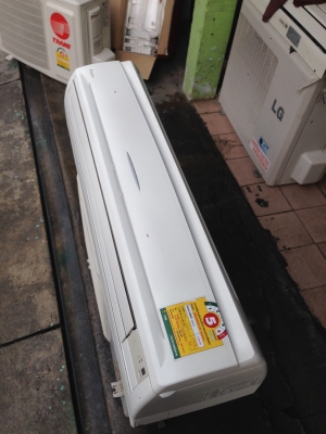 **** ขายแอร์ DAIKIN 13000 BTU สภาพสวย ****