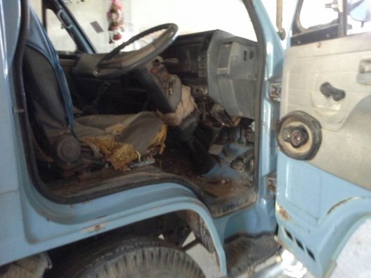 หกล้อ อีซูซุ NPR 59LU5M-115 ปี35 เกียร์สั้น ช่วงล่างใหญ่ ยาว4.30ม สภาพดีสวยพร้อมใช้ ทะเบียนพร้อมโอน