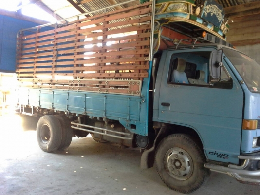 หกล้อ อีซูซุ NPR 59LU5M-115 ปี35 เกียร์สั้น ช่วงล่างใหญ่ ยาว4.30ม สภาพดีสวยพร้อมใช้ ทะเบียนพร้อมโอน