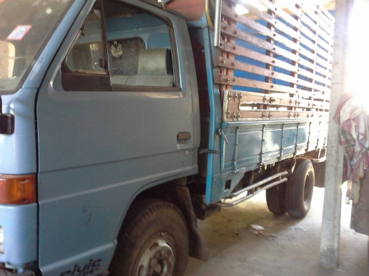 หกล้อ อีซูซุ NPR 59LU5M-115 ปี35 เกียร์สั้น ช่วงล่างใหญ่ ยาว4.30ม สภาพดีสวยพร้อมใช้ ทะเบียนพร้อมโอน