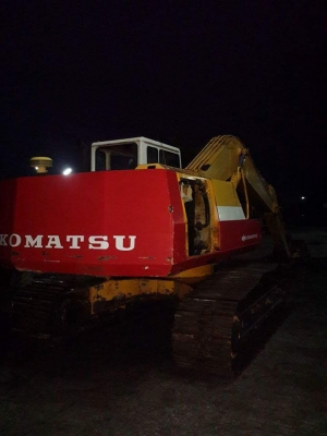 รถขุด KOMATSU PC200-5 เราคัด รถสวย ๆ เพื่องานคุณ.