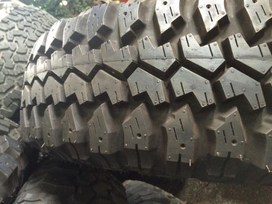Maxxis Bighorn M/T-762 ขนาด 245 75 r16 ปี15 สวยจริง