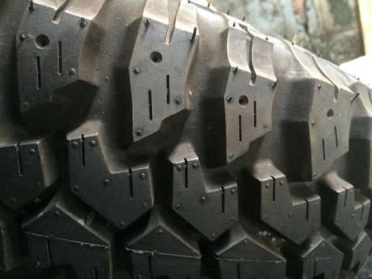 Maxxis Bighorn M/T-762 ขนาด 245 75 r16 ปี15 สวยจริง Maxxis Bighorn M/T-762 ขนาด 245 75 r16 ปี15 สวยจริง