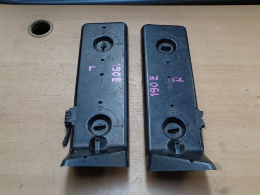 ขายฝาไฟท้าย benz 190 e