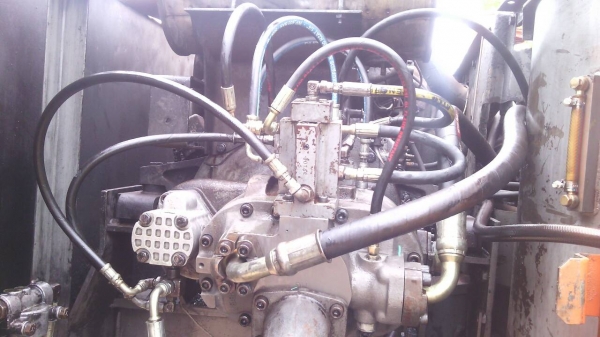 ขายด่วน HITACHI EX200-2 สภาพพร้อมใช้