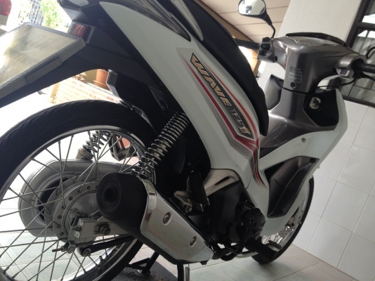 Wave125i รถบ้าน ใช้น้อย สภาพเดิม วิ่ง7000 ปี57 (ของแถม 4 รายการ) Wave125i รถบ้าน ใช้น้อย สภาพเดิม วิ่ง7000 ปี57 (ของแถม 4 รายการ)