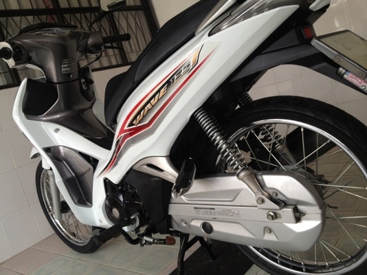 Wave125i รถบ้าน ใช้น้อย สภาพเดิม วิ่ง7000 ปี57 (ของแถม 4 รายการ) Wave125i รถบ้าน ใช้น้อย สภาพเดิม วิ่ง7000 ปี57 (ของแถม 4 รายการ)