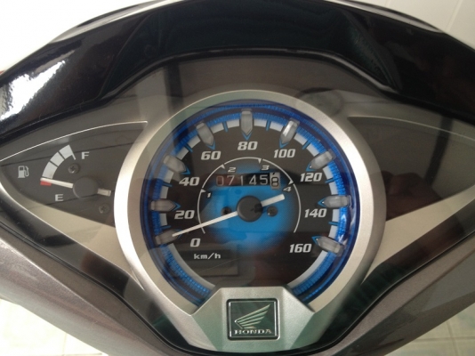 Wave125i รถบ้าน ใช้น้อย สภาพเดิม วิ่ง7000 ปี57 (ของแถม 4 รายการ) Wave125i รถบ้าน ใช้น้อย สภาพเดิม วิ่ง7000 ปี57 (ของแถม 4 รายการ)