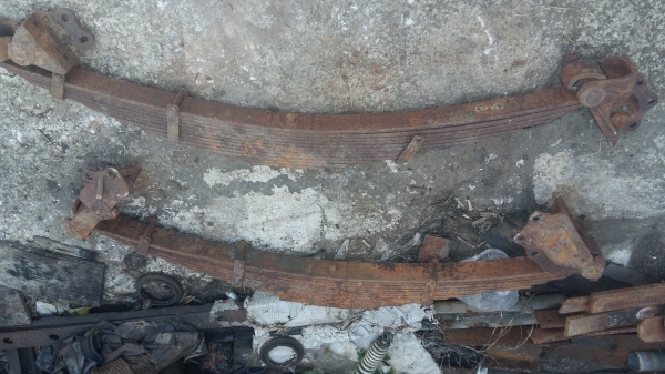 ขายด่วนแหนบหน้าหัวยาว+หูแหนบ กว้าง7cmยาว1.30ม.หนา1cm