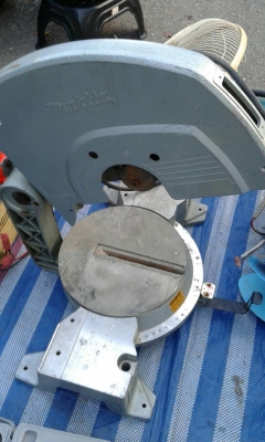 แท่นตัดองศามากีตา