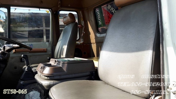 ขายด่วน รถบรรทุก 6 ล้อ HINO FD 185 แรง ยาว 5.7M คอกสูง สภาพสวย พร้อมใช้ ราคาสุดคุ้ม ขายด่วน รถบรรทุก 6 ล้อ HINO FD 185 แรง ยาว 5.7M คอกสูง สภาพสวย พร้อมใช้ ราคาสุดคุ้ม