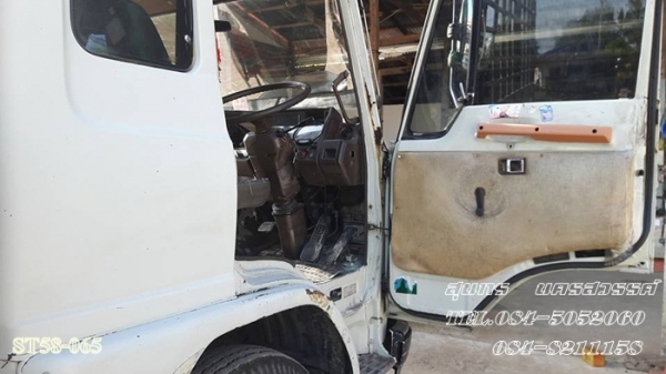 ขายด่วน รถบรรทุก 6 ล้อ HINO FD 185 แรง ยาว 5.7M คอกสูง สภาพสวย พร้อมใช้ ราคาสุดคุ้ม ขายด่วน รถบรรทุก 6 ล้อ HINO FD 185 แรง ยาว 5.7M คอกสูง สภาพสวย พร้อมใช้ ราคาสุดคุ้ม