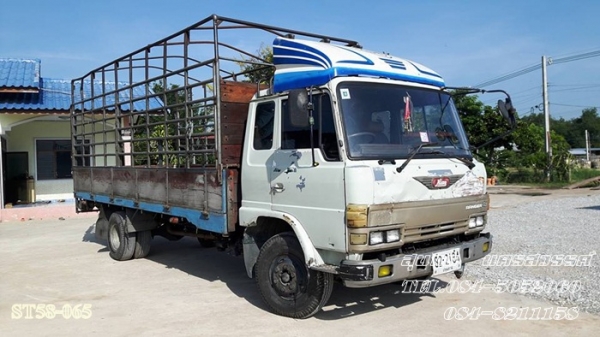 ขายด่วน รถบรรทุก 6 ล้อ HINO FD 185 แรง ยาว 5.7M คอกสูง สภาพสวย พร้อมใช้ ราคาสุดคุ้ม ขายด่วน รถบรรทุก 6 ล้อ HINO FD 185 แรง ยาว 5.7M คอกสูง สภาพสวย พร้อมใช้ ราคาสุดคุ้ม