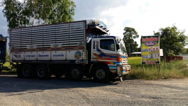้่้Hino mega 260 โทร.088-4811062