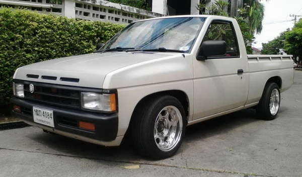 Nissan  Big M ช่วงสั้น 4 ข พร้อมใช้