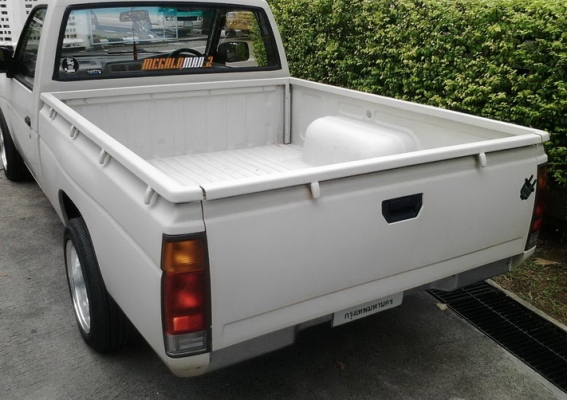 Nissan  Big M ช่วงสั้น 4 ข พร้อมใช้