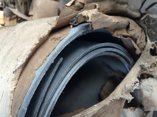 ปะเก็นทนไฟหนา4มิลเต็มม้วน ปะเก็นทนไฟหนา4มิลเต็มม้วน