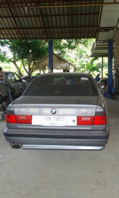 ฃายรถbmw series520i รถพร้อมใช้งานสีสวย