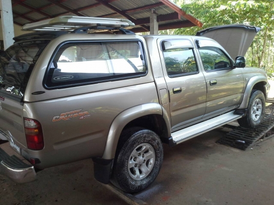 TOYOTA SPORT CRUISER 2.5D4D โฟวีลแท้ปี47 มือเดวป้ายแดง สีเดิมบางนางบวช TOYOTA SPORT CRUISER 2.5D4D โฟวีลแท้ปี47 มือเดวป้ายแดง สีเดิมบางนางบวช