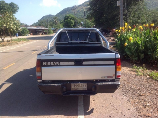 ขายนิสสันบิ๊กเอ็มปี 95 จอโค้ง เครื่อง 2500 ซีซี ฝาแดง พวงมาลัยเพาเวอร์โรงงาน สภาพสวยบาง ขายนิสสันบิ๊กเอ็มปี 95 จอโค้ง เครื่อง 2500 ซีซี ฝาแดง พวงมาลัยเพาเวอร์โรงงาน สภาพสวยบาง