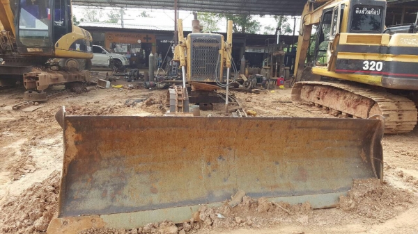 ขายแล้วครับ แทรคเตอร์ CAT D5B เอกสารเล่มทะเบียนครบ ช่วงล่างต้องได้ซ่อมครับ ขายแล้วครับ แทรคเตอร์ CAT D5B เอกสารเล่มทะเบียนครบ ช่วงล่างต้องได้ซ่อมครับ