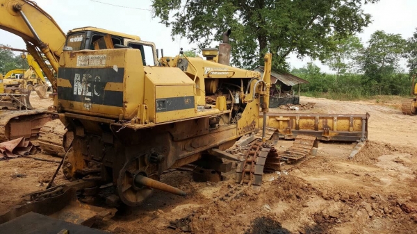 ขายแล้วครับ แทรคเตอร์ CAT D5B เอกสารเล่มทะเบียนครบ ช่วงล่างต้องได้ซ่อมครับ ขายแล้วครับ แทรคเตอร์ CAT D5B เอกสารเล่มทะเบียนครบ ช่วงล่างต้องได้ซ่อมครับ