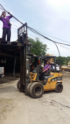 Forklift รถยกฟอร์คลิฟท์ 3.0 ตัน ยกสูง 6.0 เมตร ดีเซล ยางตันล้อคู่ Forklift รถยกฟอร์คลิฟท์ 3.0 ตัน ยกสูง 6.0 เมตร ดีเซล ยางตันล้อคู่