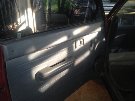 ขายรถกระบะ toyota 2.5 ปี 36 หัวเดียวพร้อมบรรทุก สภาพพร้อมใช้ แอร์หนาว ขายรถกระบะ toyota 2.5 ปี 36 หัวเดียวพร้อมบรรทุก สภาพพร้อมใช้ แอร์หนาว