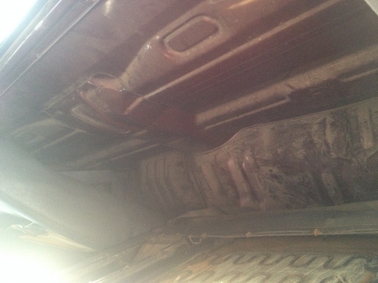 ขายรถกระบะ toyota 2.5 ปี 36 หัวเดียวพร้อมบรรทุก สภาพพร้อมใช้ แอร์หนาว ขายรถกระบะ toyota 2.5 ปี 36 หัวเดียวพร้อมบรรทุก สภาพพร้อมใช้ แอร์หนาว