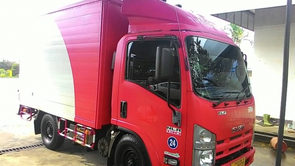 ขายรถบรรทุก 4 ล้อตู้แห้งไปรษณ์ ISUZU NLR 130 แรงม้าปี 2553 ราคา 550000