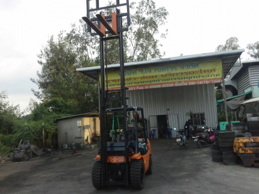 TOYOTA7FD30ขนาด3ตัน เสาสูง4เมตร เกียร์ออร์โต้ เครื่องยนต์ดีเซล2Z รับประกันเครื่องเกียร์6เดือน ราคาต่อรองได้0816161541