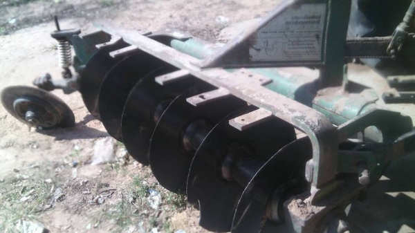 ขายรถไถ JOHN DEERE 5310 อุปกรณ์ ดันหน้า ผานหลัง สภาพสวยพร้อมใช้งาน สนใจโทร 090-8588220คุณนะ 093-3258446คุณบิว หรือเข้าดูสินค้าอื่นๆได้ที่ www.truck.in.th/498 หรือเพจFacebook ณรงค์ ซื้อขายรถมือสอง (เว็บไซต์ส่วนตัว) หรือFacebook ตลาดรถมือสอง คุณนะ ขายรถไถ JOHN DEERE 5310 อุปกรณ์ ดันหน้า ผานหลัง สภาพสวยพร้อมใช้งาน สนใจโทร 090-8588220คุณนะ 093-3258446คุณบิว หรือเข้าดูสินค้าอื่นๆได้ที่ www.truck.in.th/498 หรือเพจFacebook ณรงค์ ซื้อขายรถมือสอง (เว็บไซต์ส่วนตัว) หรือFacebook ตลาดรถมือสอง คุณนะ