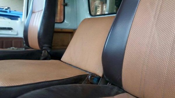 ขายรถ6ล้อ HINO 185แรง ยาว6.50เมตร ยาง900ขอบ20 สภาพพร้อมใช้งาน เอกสารพร้อมโอน สนใจโทร 090-8588220คุณนะ 093-3258446คุณบิว หรือเข้าดูสินค้าอื่นๆได้ที่ www.truck.in.th/498 หรือเพจFacebook ณรงค์ ซื้อขายรถมือสอง (เว็บไซต์ส่วนตัว) หรือFacebook ตลาดรถมือสอง คุณนะ