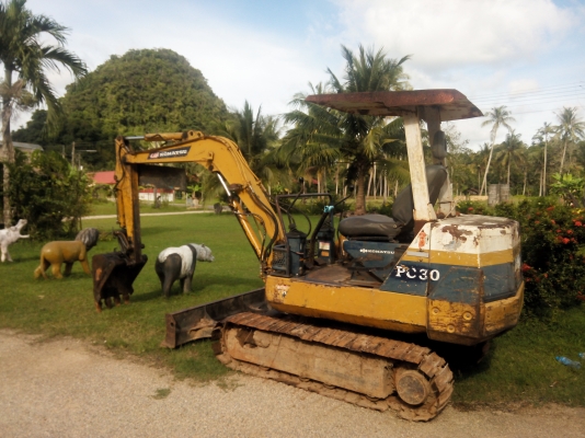 ขายรถแบคโฮ KOMATSU PC20-6 ราคา 150000
