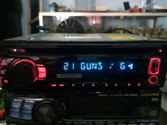 KENWOOD U373R USB IPOD MP3 CD AUX ปรีเอ้า1ชุด สภาพสวย มือ2 ญี่ปุ่น